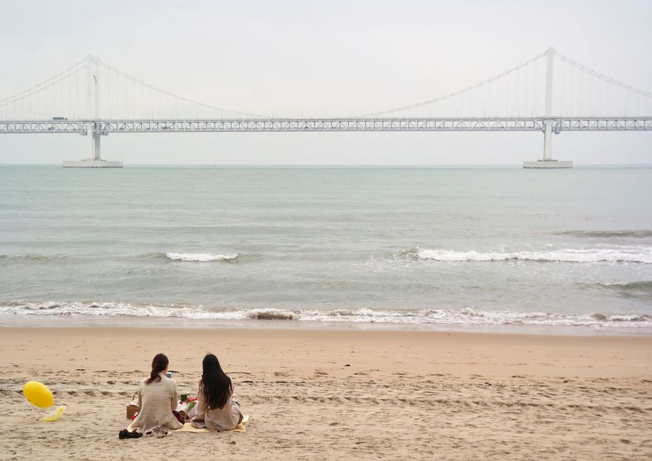 광안대교 오션뷰가 보이는 부산 광안리 숙소 테라스